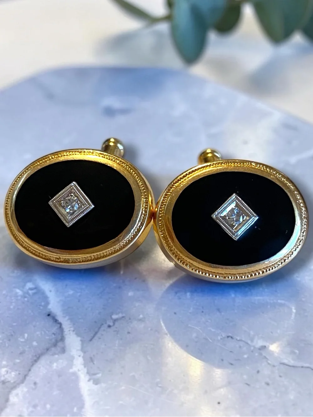 Vintage Estate Big and Bold 10k 14k Yellow Gold ONYX and DIAMOND Oval Cufflinks!